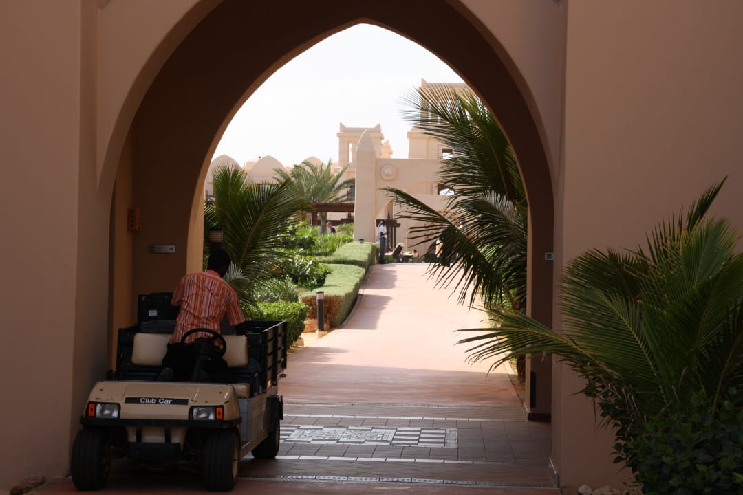 Piccolo z walizakim Hotel Riu Touareg