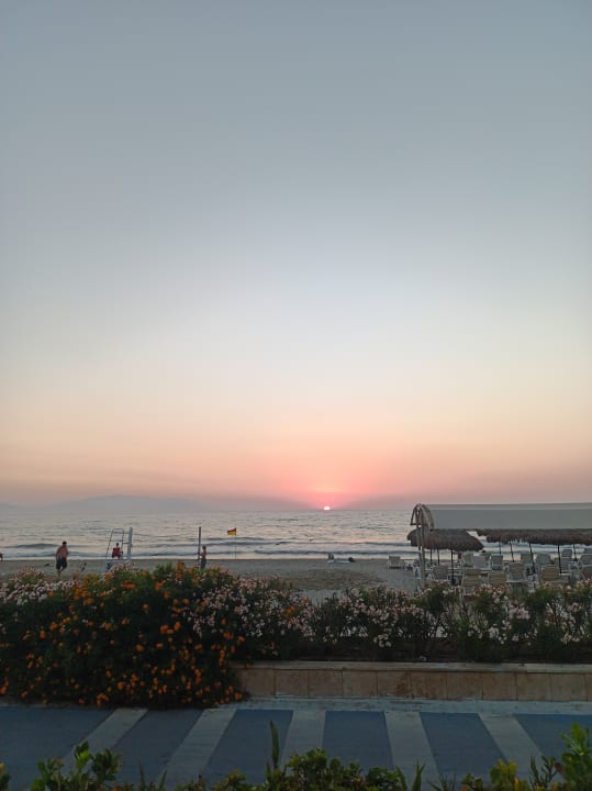 Strand Palm Wings Kusadasi Beach Resort & Spa