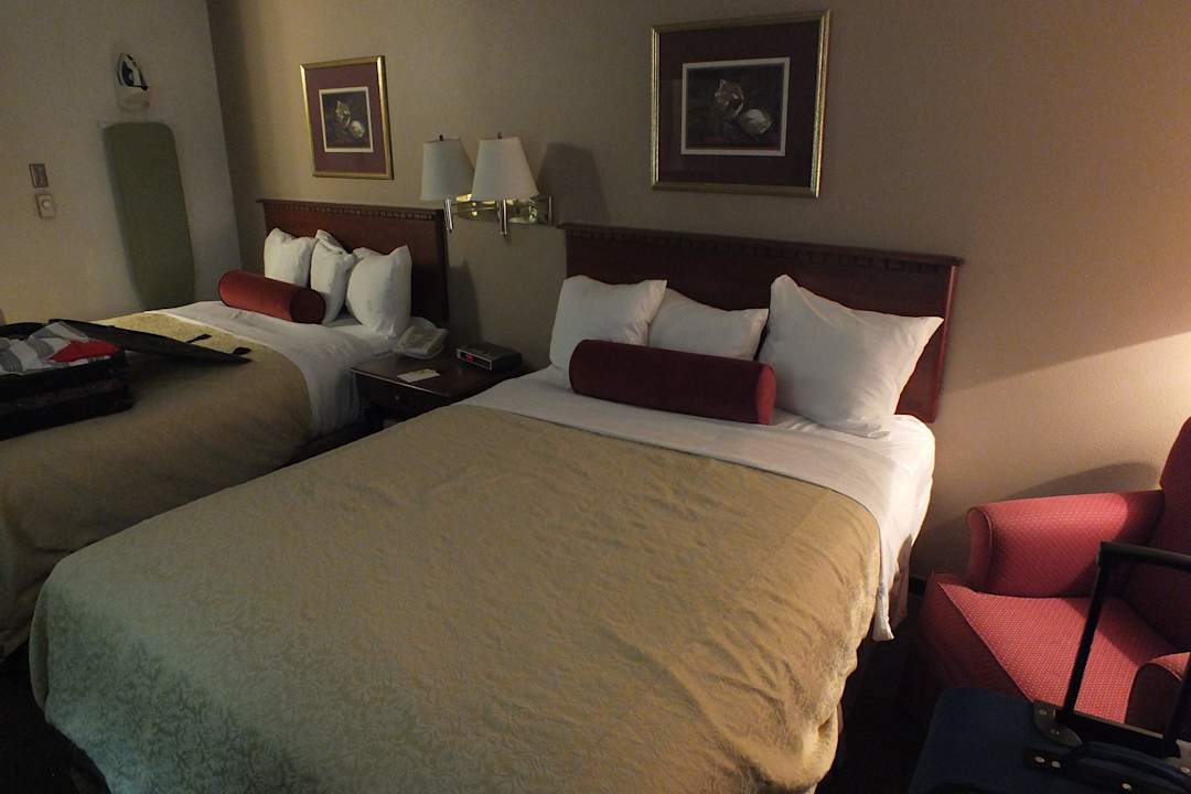 Super große Betten Hotel Super 8 Milwaukee Airport Wi