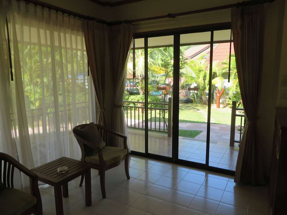 6 Hotel Kata Lucky Villa