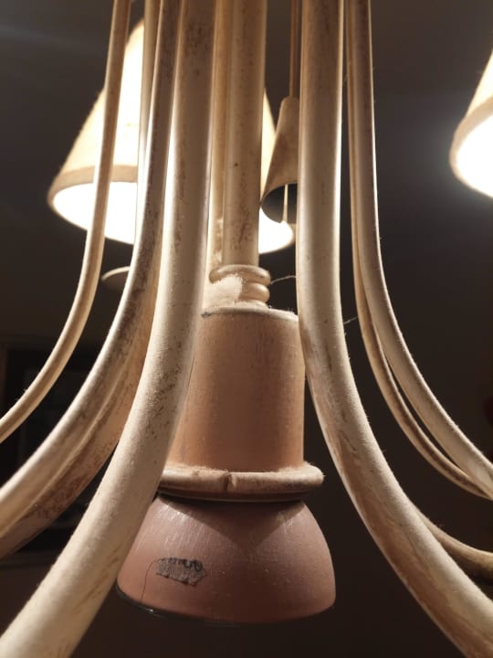 Verstaubte Lampe Hotel Spreewitz am Kurfürstendamm