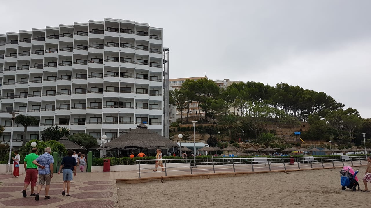 Außenansicht Hotel Vibra Beverly Playa