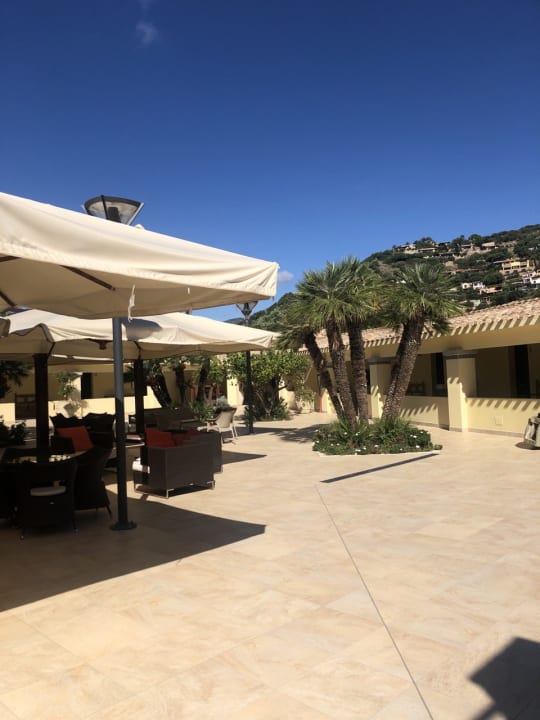 Außenansicht Hotel Fiore Di Maggio