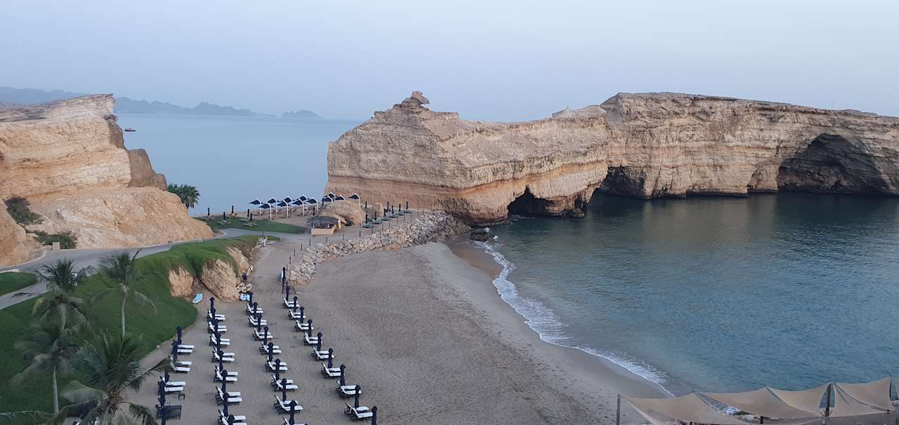 Strand Shangri-La Al Husn Resort & Spa