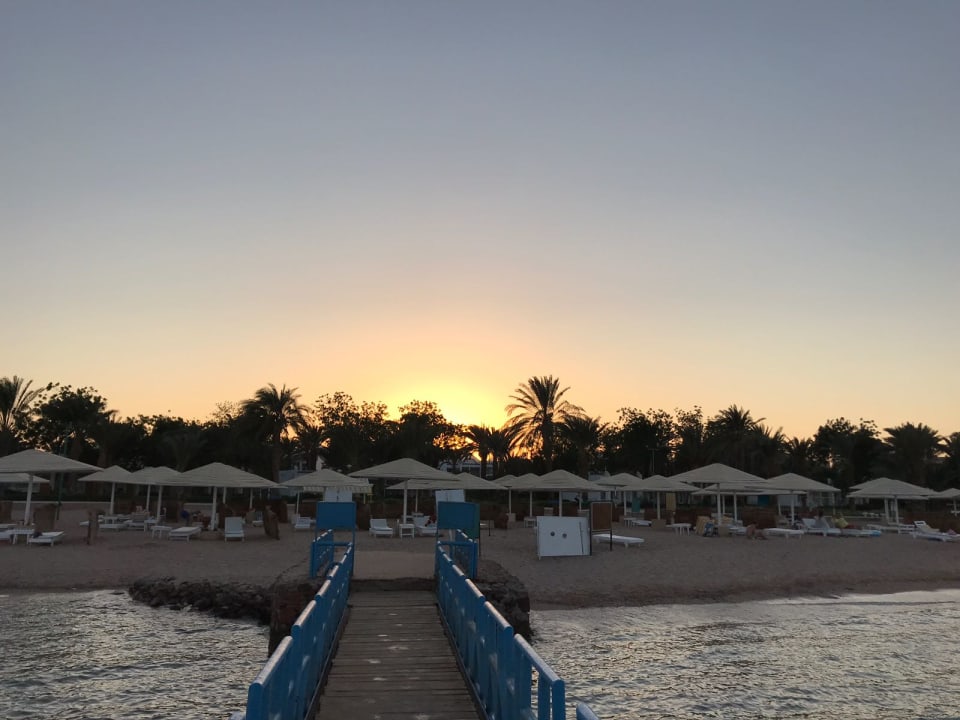 Strand Menaville Safaga
