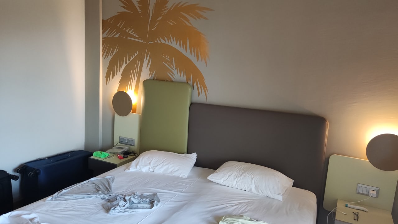 Zimmer Akrathos Beach Hotel