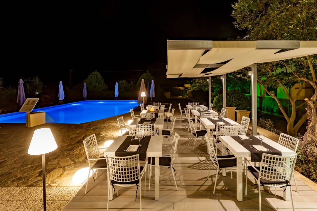 Skopelos Holidays Hotel & Spa-Elia Restaurant out Skopelos Holidays Hotel & Spa