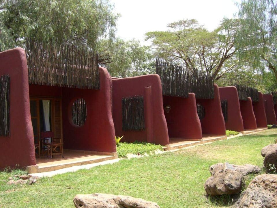 Außenansicht des Hotels Amboseli Serena Safari Lodge