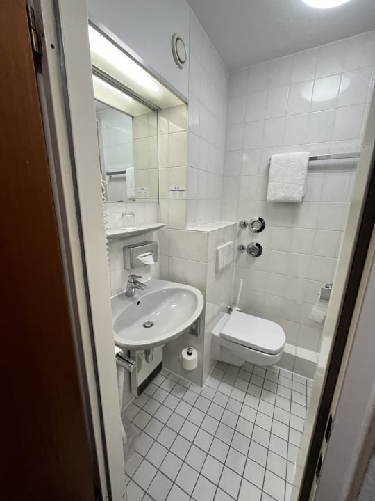 Zimmer B&B HOTEL Mannheim-City