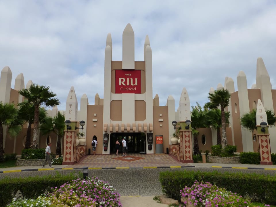 Garopa von vorne Hotel Riu Funana