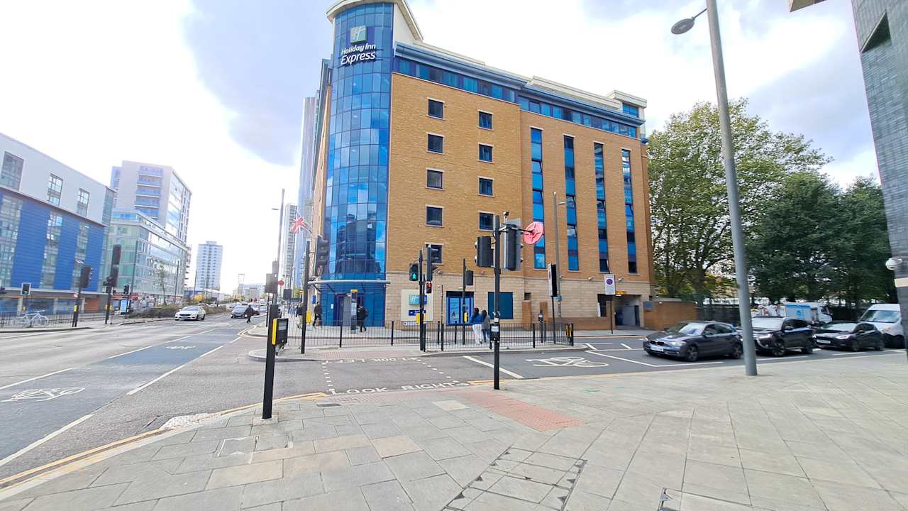 Außenansicht Hotel Holiday Inn Express Inn Stratford