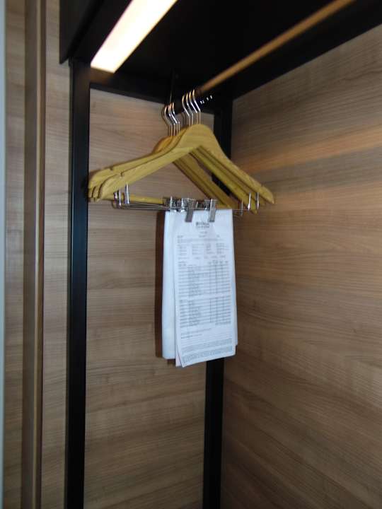 Zimmer Hilton Garden Inn Jakarta Taman Palem