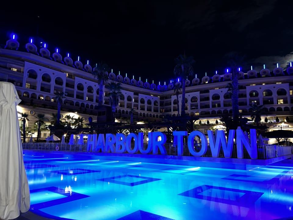 Außenansicht Crystal Sunset Pearl Collection