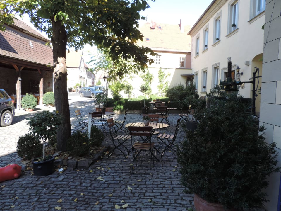 Der Hof Ferienwohnungen Weingut Zehnthof