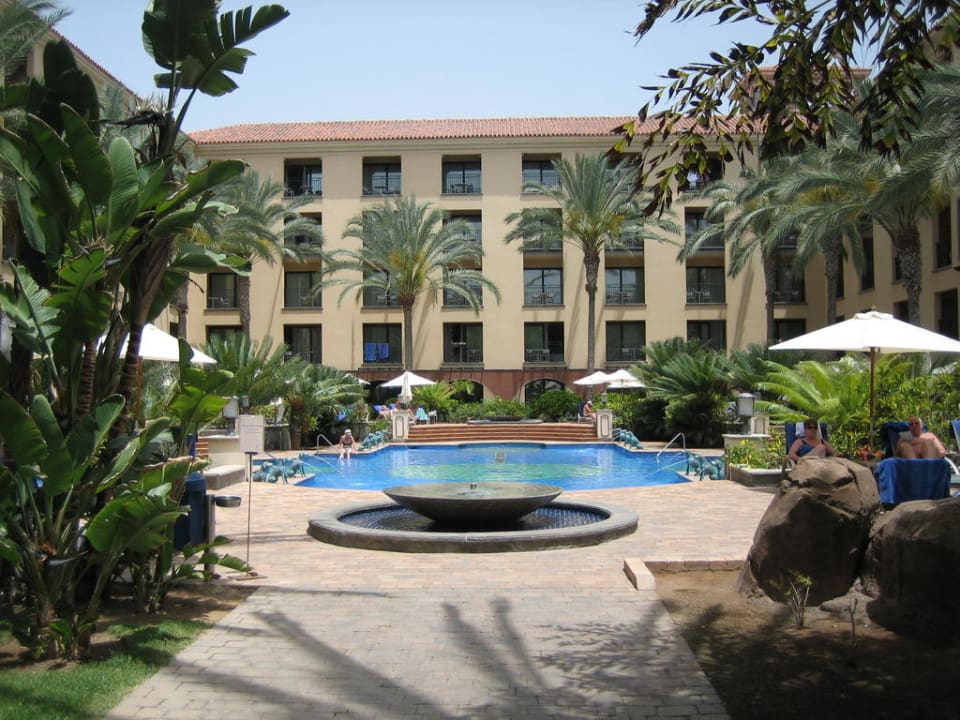 Blick auf den "Ruhepool" Lopesan Costa Meloneras, Resort & Spa