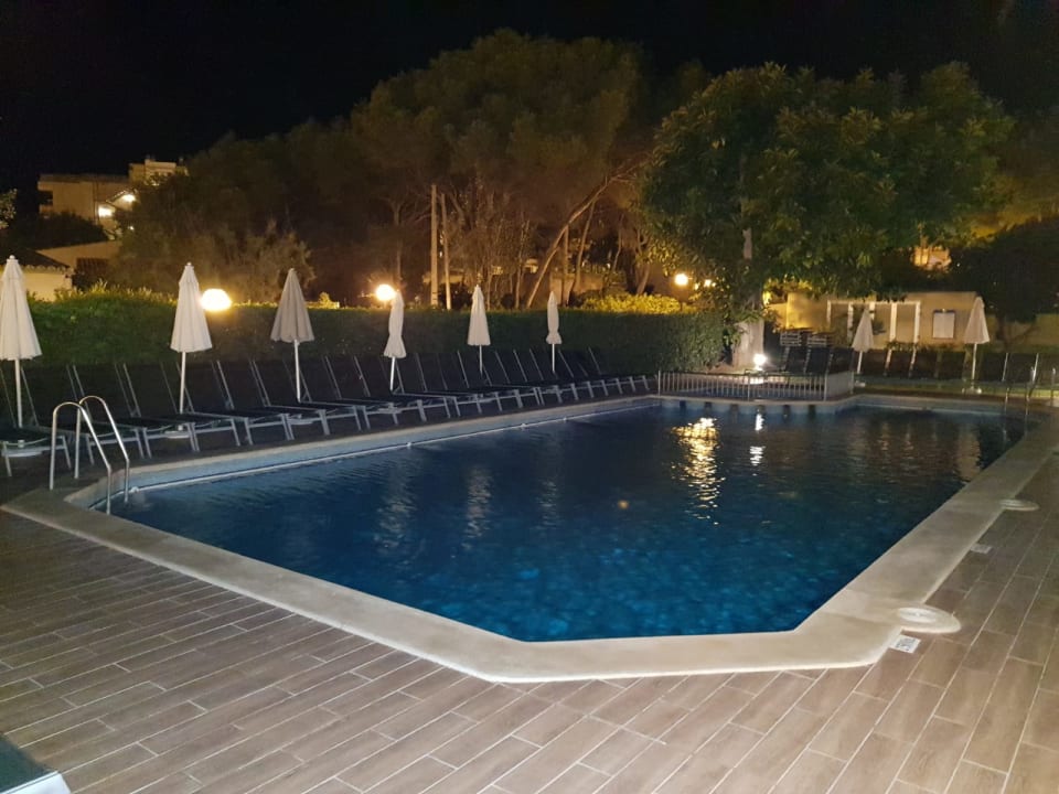 Pool R2 Lago Playa Park