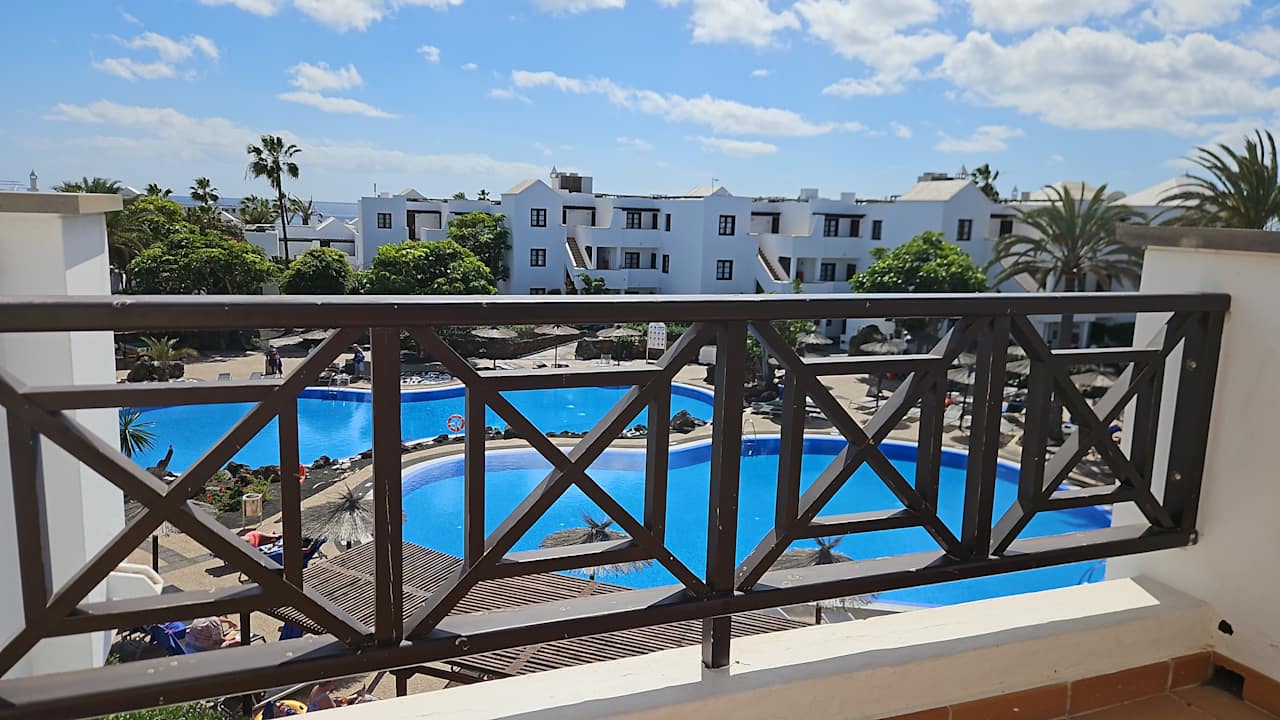 Ausblick allsun App.-Hotel Albatros