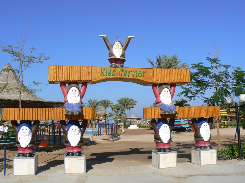 Plac zabaw dla dzieci Desert Rose