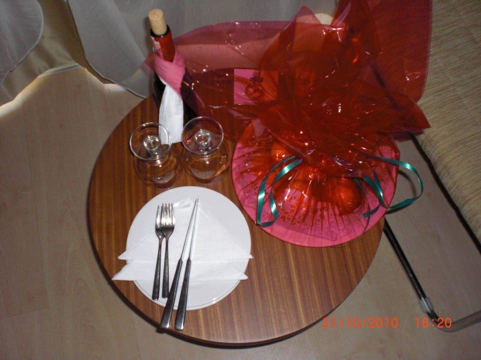 Zur Begrüßung Sunis Evren Beach Resort Hotel & Spa