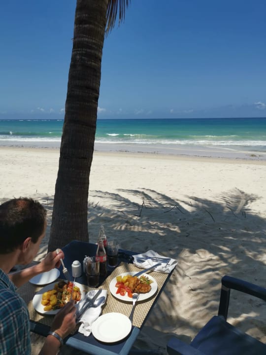 Gastro Hotel Jacaranda Indian Ocean Beach Resort