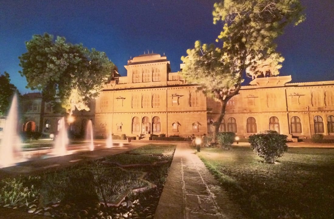 Außenansicht Hotel Laxmi Niwas Palace