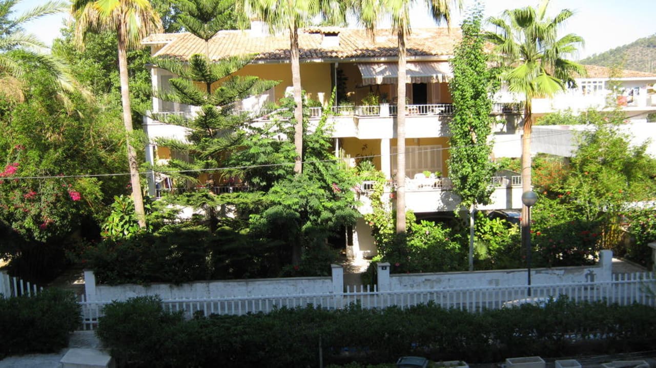 Ausblick auf Seitenstraße aus Zimmer 121 Hotel Condesa