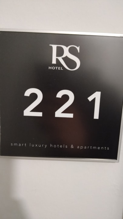Zimmer RS-HOTEL - smart & modern Hotel Apartments