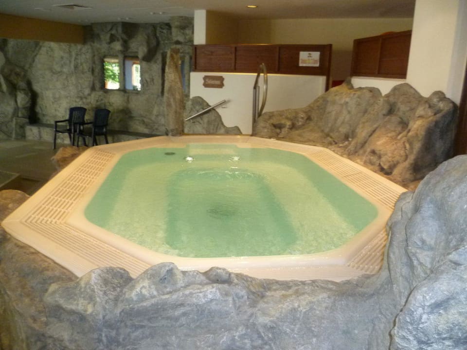 Gepflegter Whirlpool Karma Bavaria