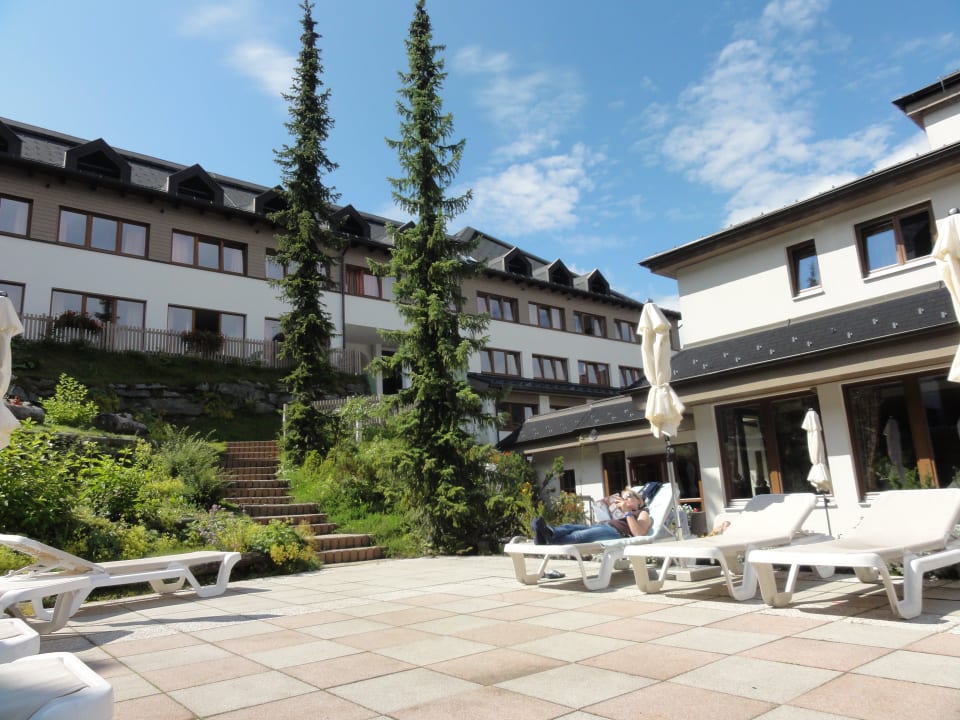 Innenhof Aldiana Club Schlanitzen Alm