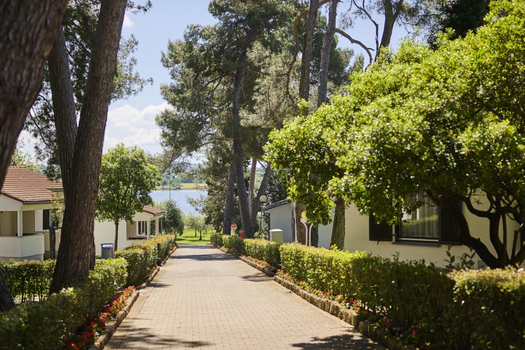 Gartenanlage Village Galijot Plava Laguna