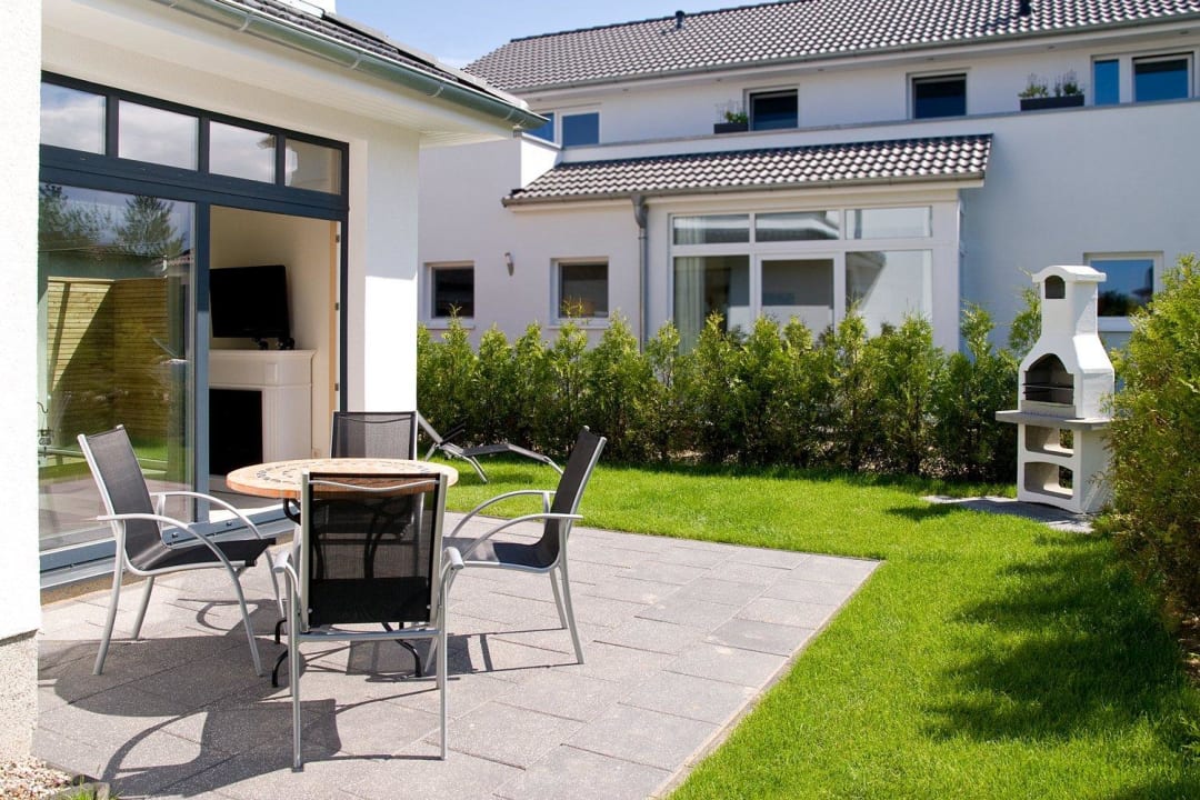 Terrasse mit Gartengrill Ab-in-die-Ostsee Appartement