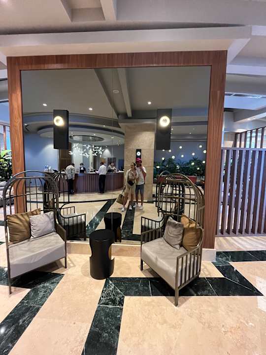 Lobby Rixos Park Belek - The Land of Legends Access