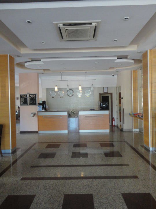 Riviera Riviera Hotel & Spa