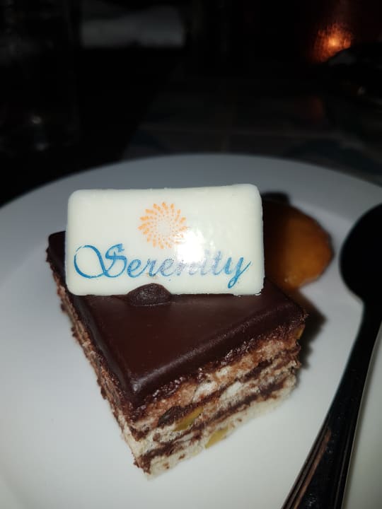 Gastro Serenity Alpha Beach