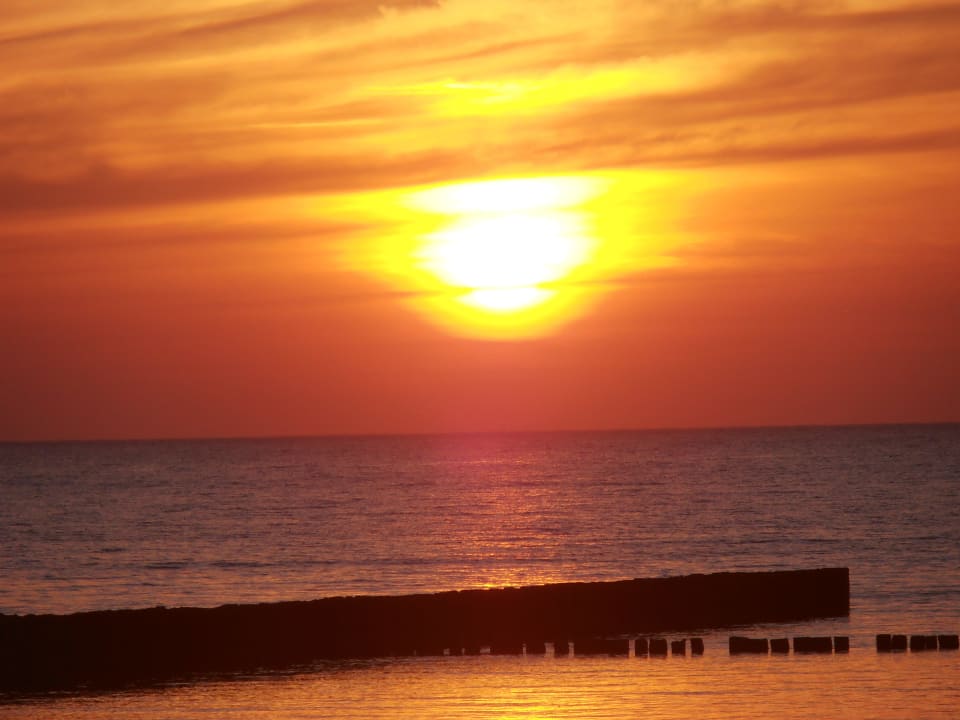 Sonnenuntergang bei Dranske Strandhotel Dranske