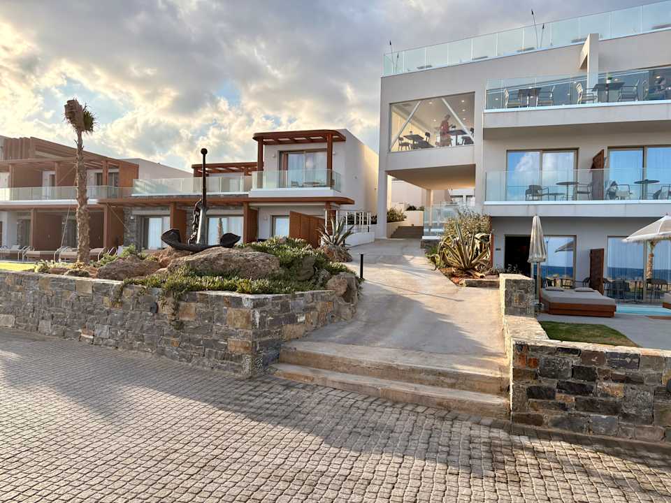 Außenansicht Enorme Santanna Island