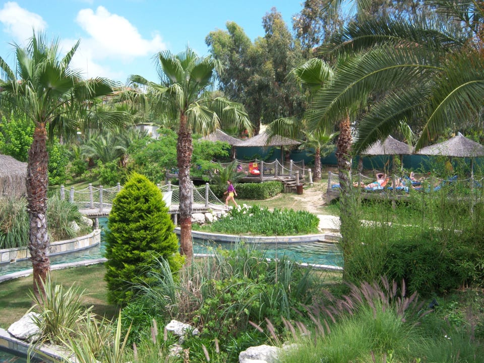 Wasserlauf Amazon World Club Grand Side