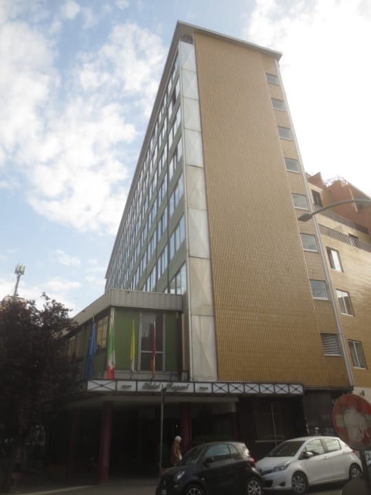 Außenansicht Hotel Regent