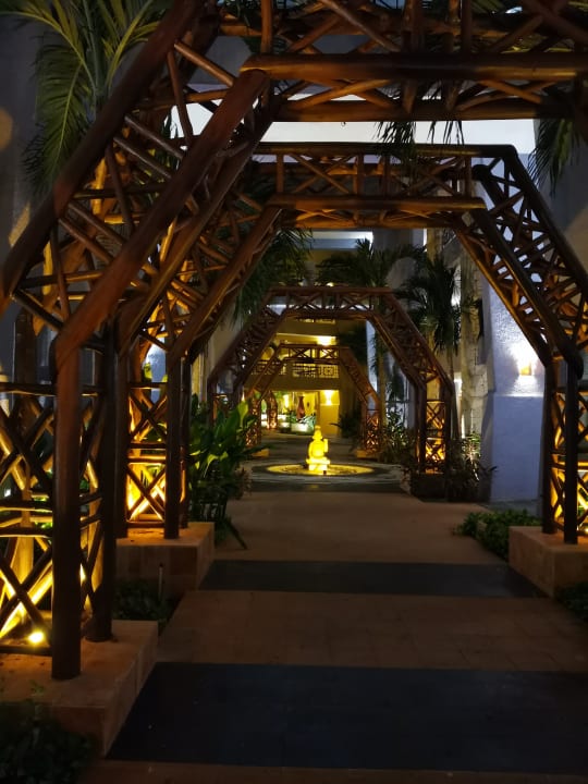 Außenansicht Iberostar Selection Paraiso Maya Suites