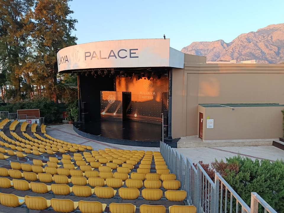 Außenansicht Kilikya Palace Göynük