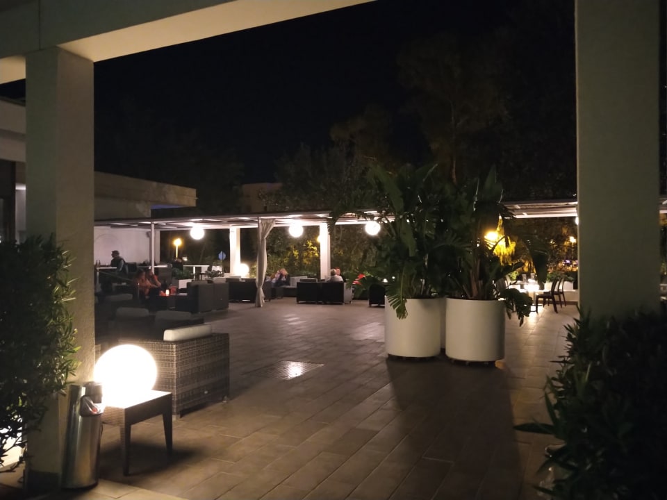 Außenansicht BG Hotel Caballero