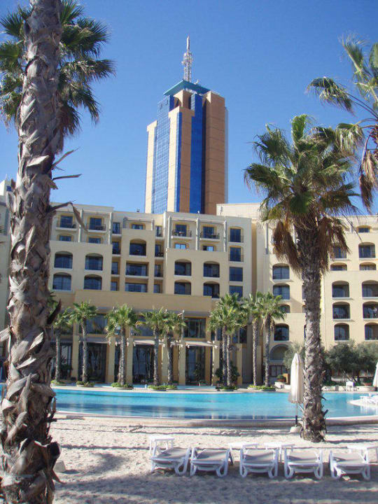 Blick vom Wasser aus Hilton Malta