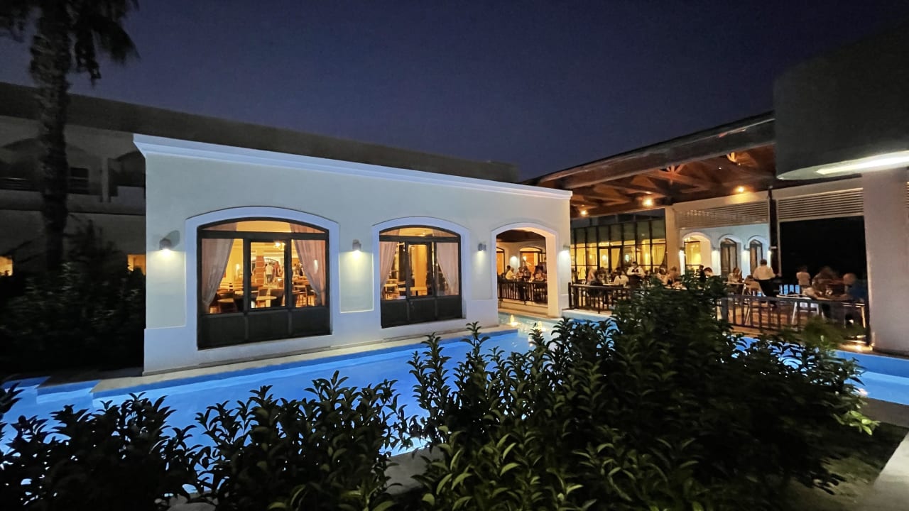 Außenansicht Neptune Luxury Resort