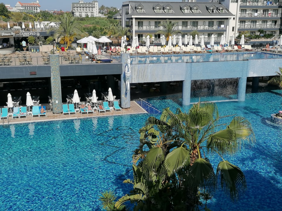 Pool Dream World Palace Hotel