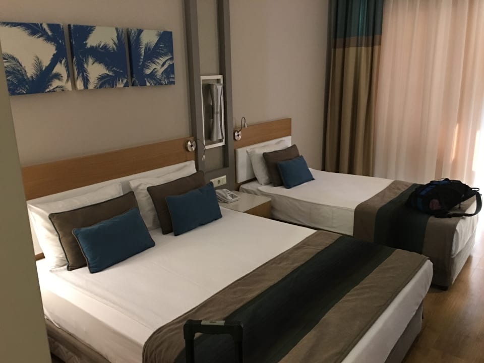 Zimmer Palm World Side Resort & Spa
