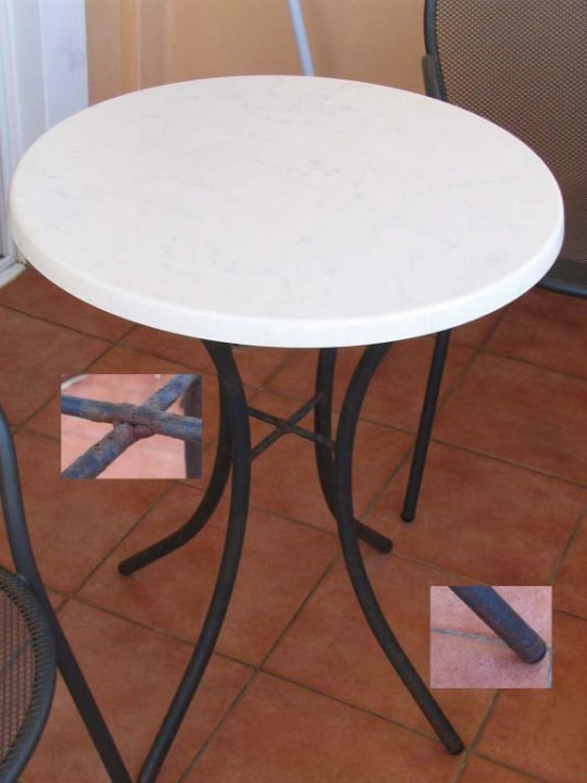 Tisch auf Terrasse Hotel Horizon Beach Resort