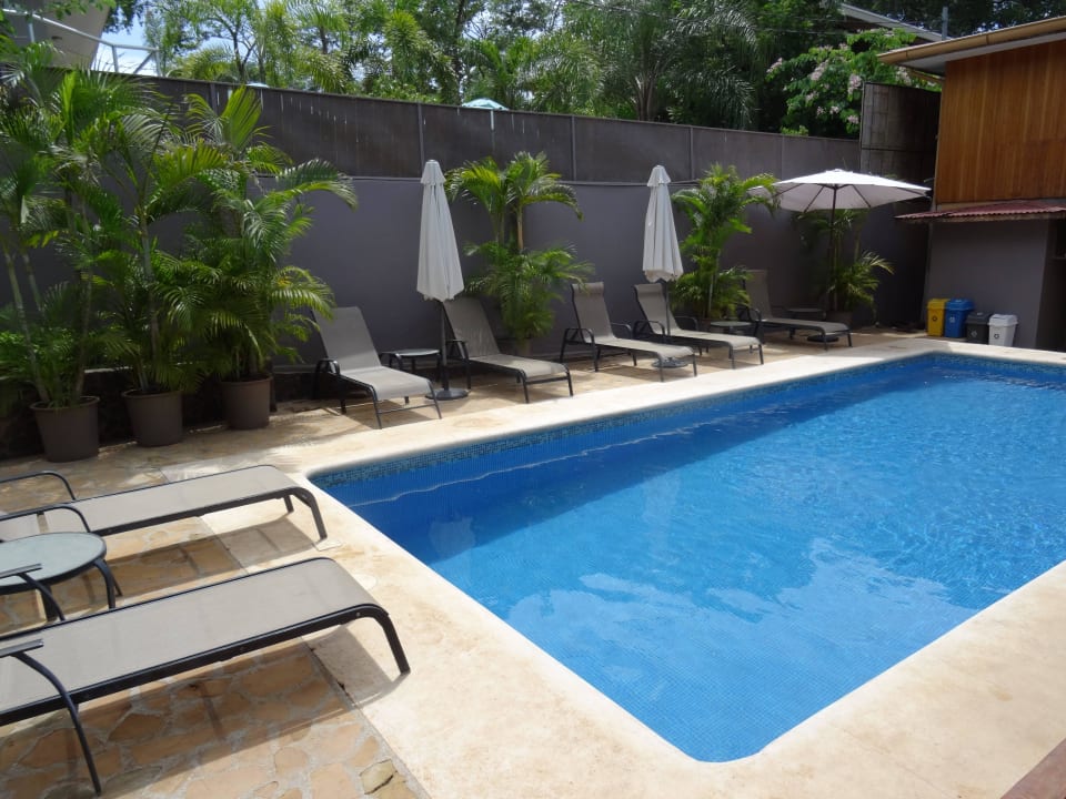 Pool Hotel Arco Iris