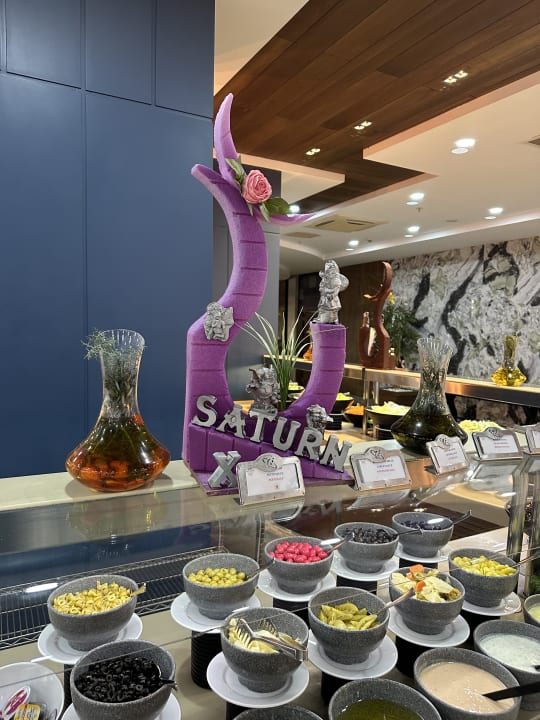 Gastro Saturn Palace Resort Hotel