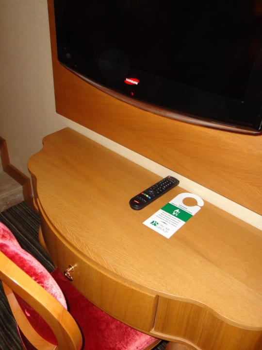 Wyposażenie pokoju Oscar Resort Hotel