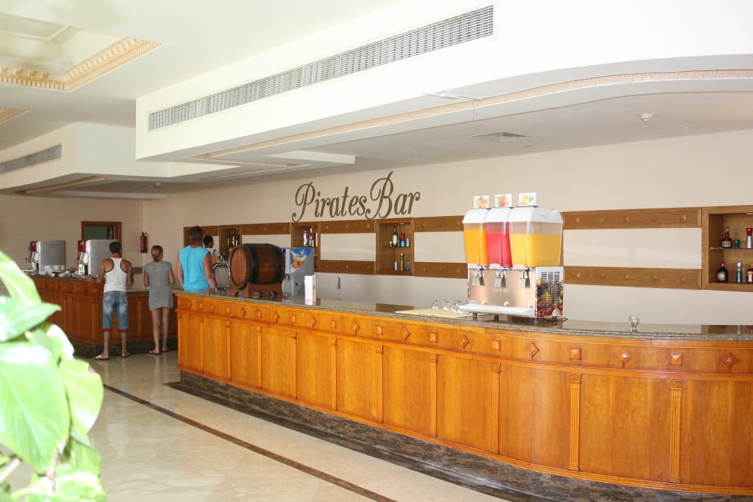 Piratenbar Titanic Beach Spa & Aqua Park